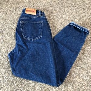 Dark wash mom jeans!